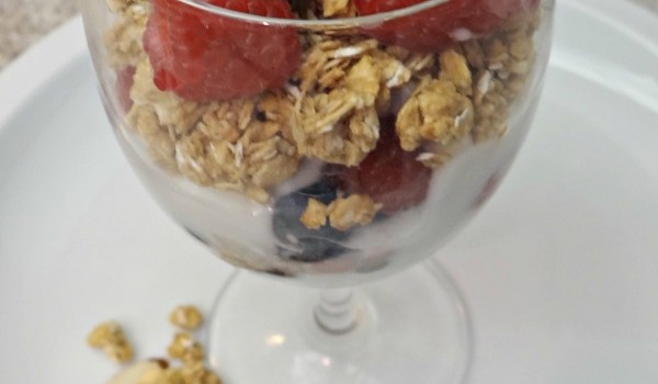 Granola Fruit Parfait Recipe! A Dessert, Snack, or YUMMY Breakfast!