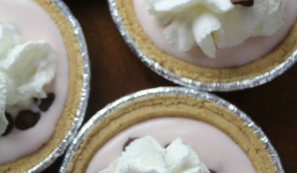 Strawberry and Chocolate Mini Pies! 4 Ingredients To Make This Easy Dessert!