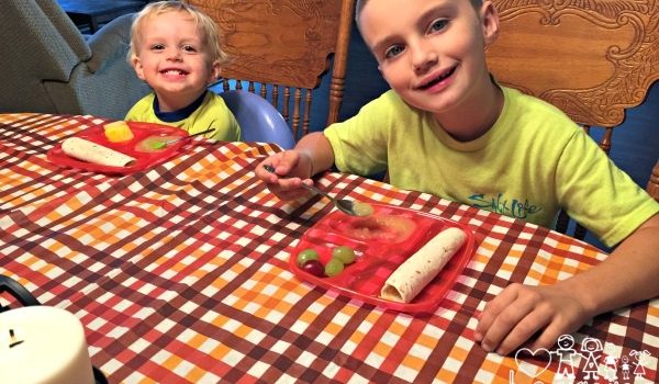 Nuby Wash or Toss Stackable Section Feeding Plates Review!